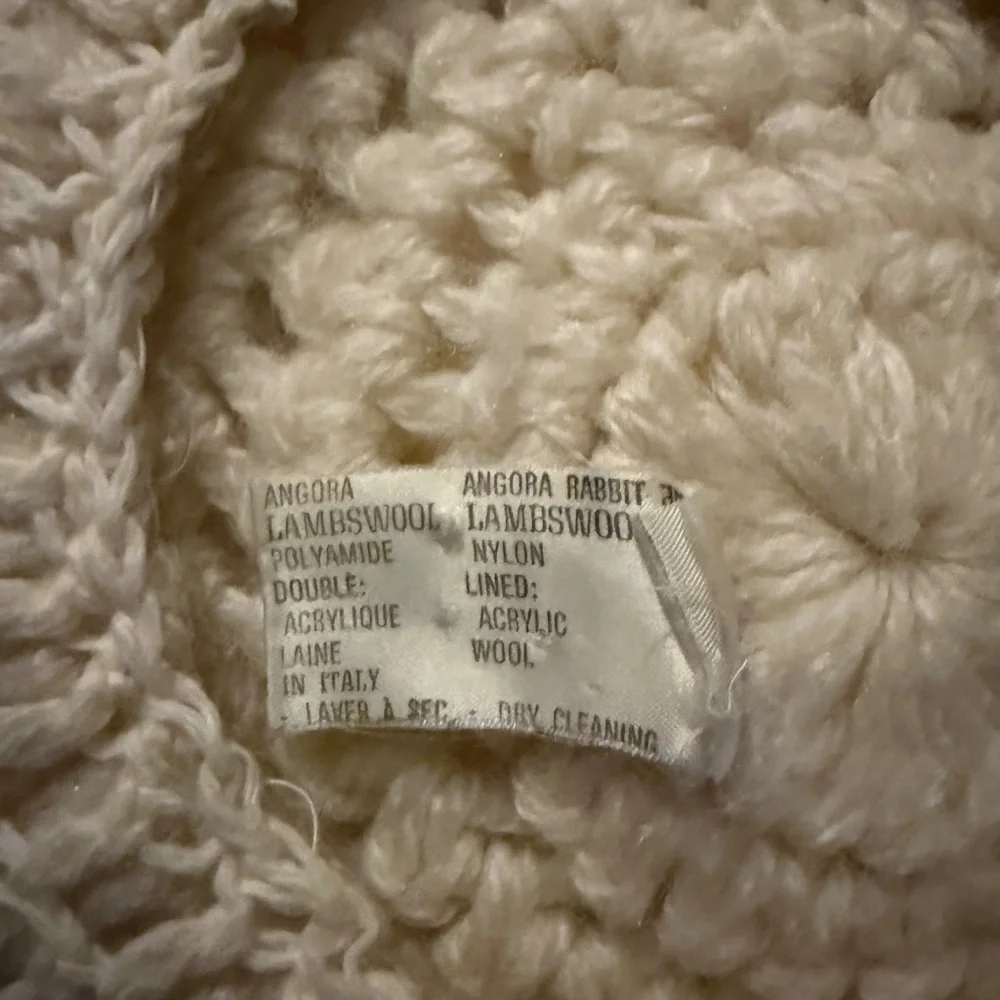 Bonwit Teller Angora White Crocheted Beret Beanie Tam - Picture 11 of 12